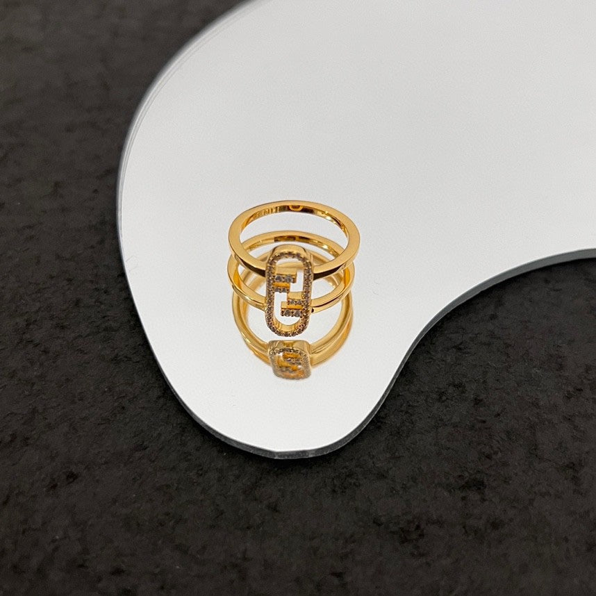 18K Fendi OLock Ring