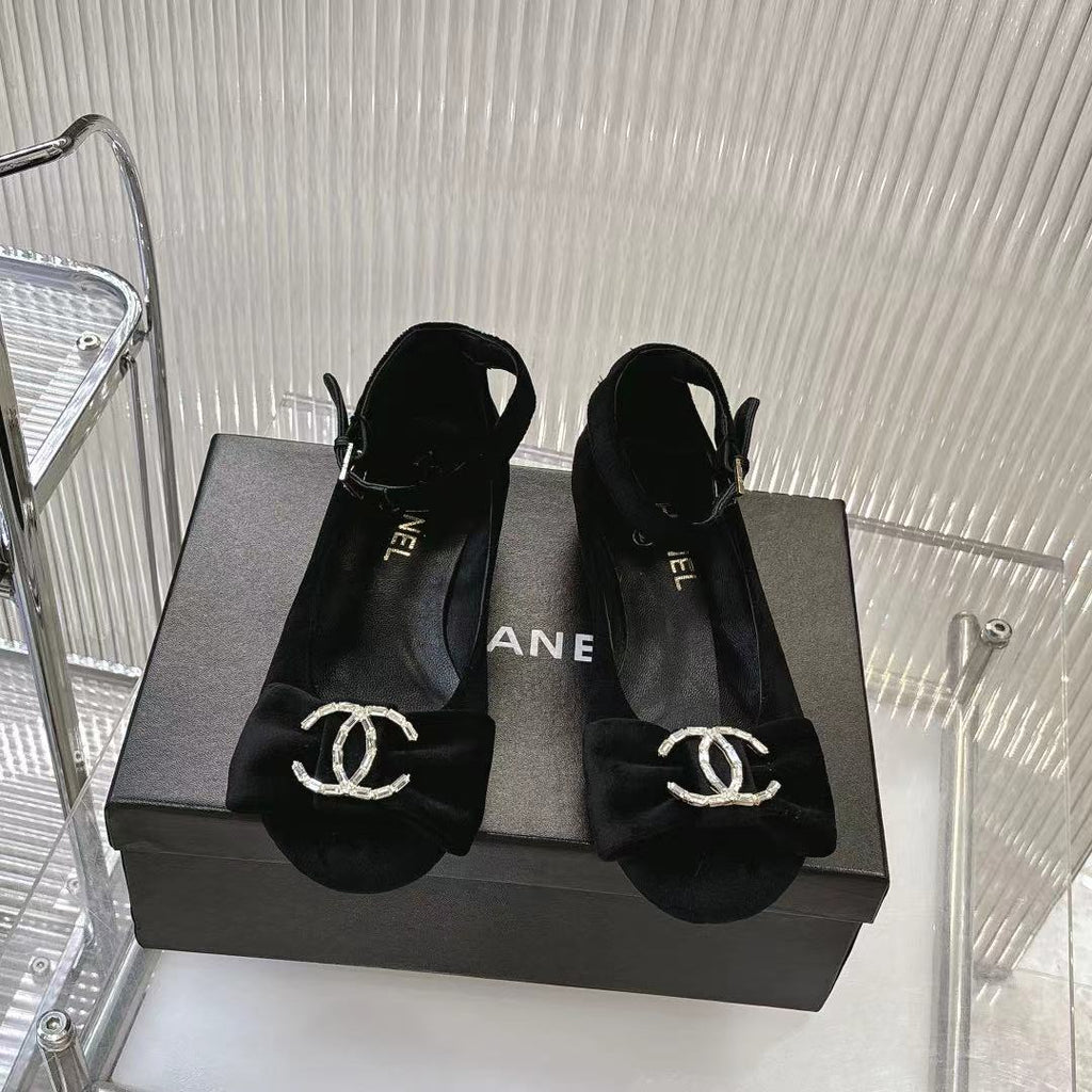 CHANEL BOW MARY JANE SHOES IN BLACK VELVET