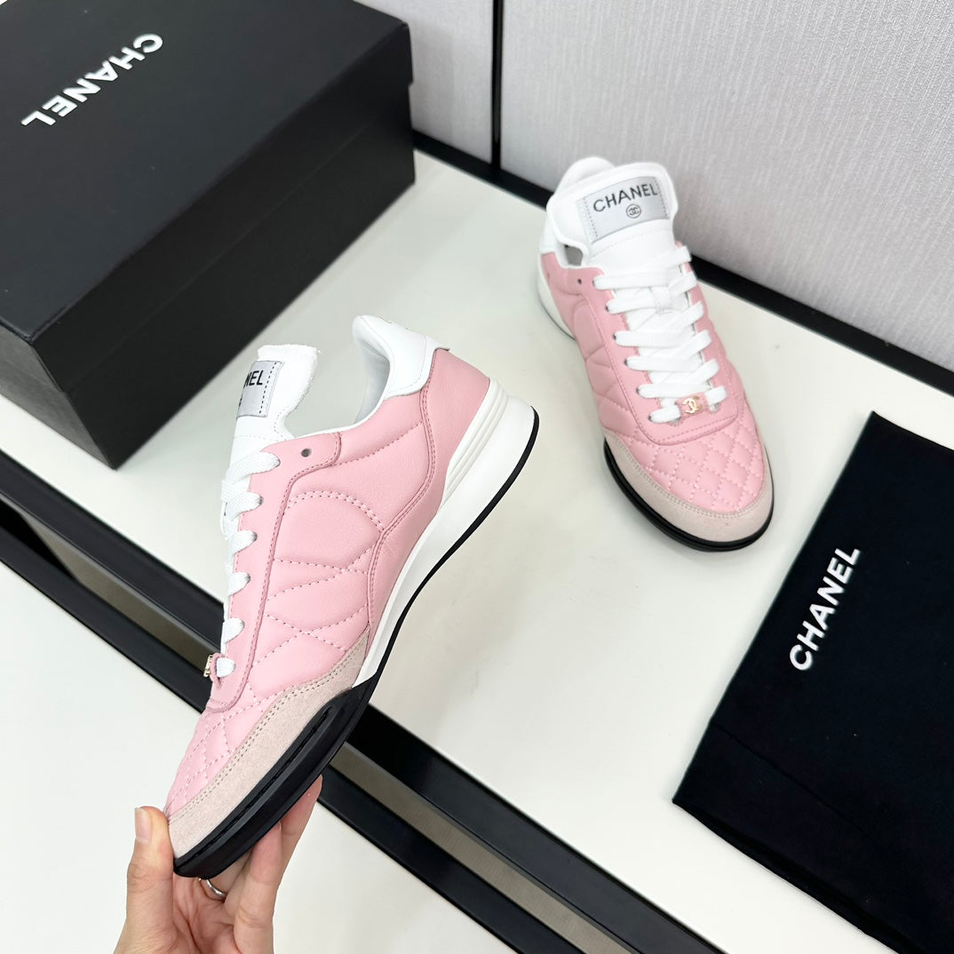 CHANEL SPORTS SHOES IN LIGHT PINK CALFSKIN